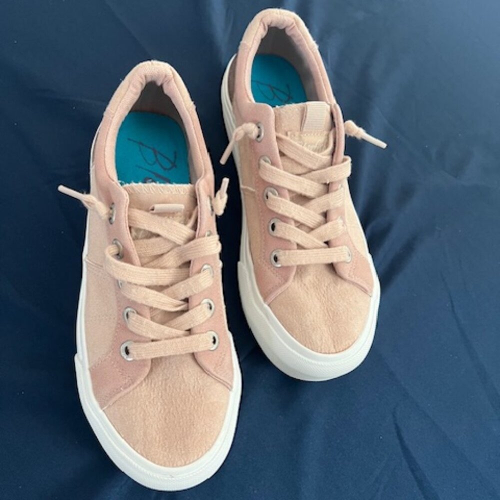 EUC BLOWFISH Malibu pink slip-on sneakers women's size 8
